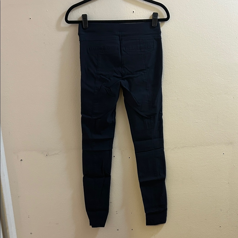 Simply Vera Vera Wang Navy Skinny Pants - Picture 5 of 7